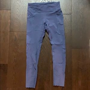 Lululemon leggings with pockets - size 4